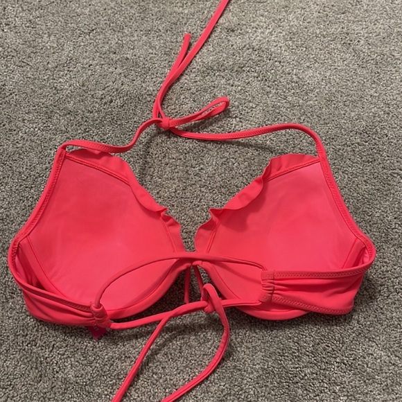 Victoria’s Secret Bikini tops (3 pack) - Picture 7 of 14